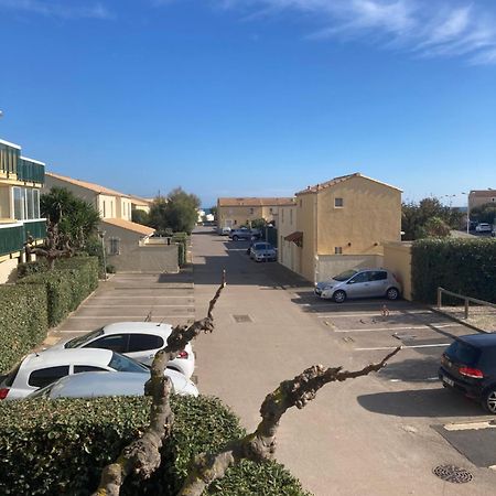 Mon Appart A La Plage, Piscine, Wifi, Tv Фронтиньян Экстерьер фото